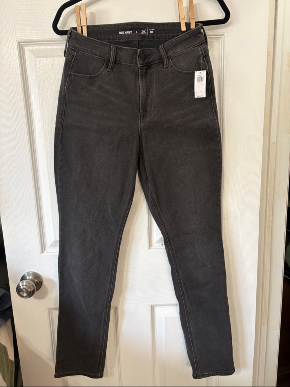 Old Navy Women's Charcoal High-Rise Wow Straight Jeans